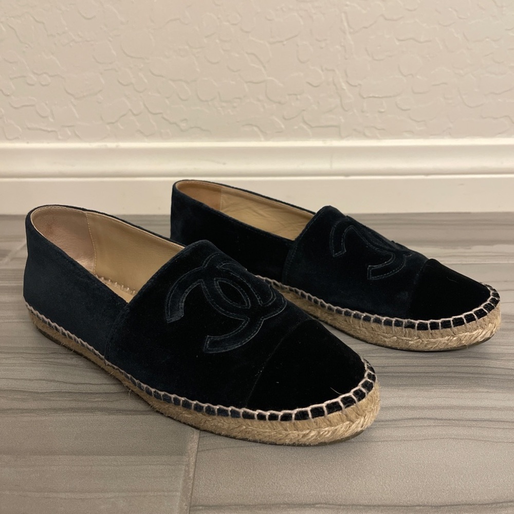 Chanel Dark Navy Velvet Espadrilles - Picture 8 of 13